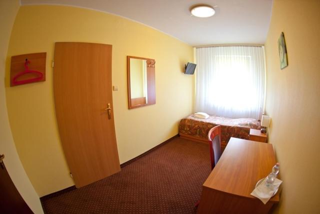 Hotel 3 Swarzędz Oda fotoğraf