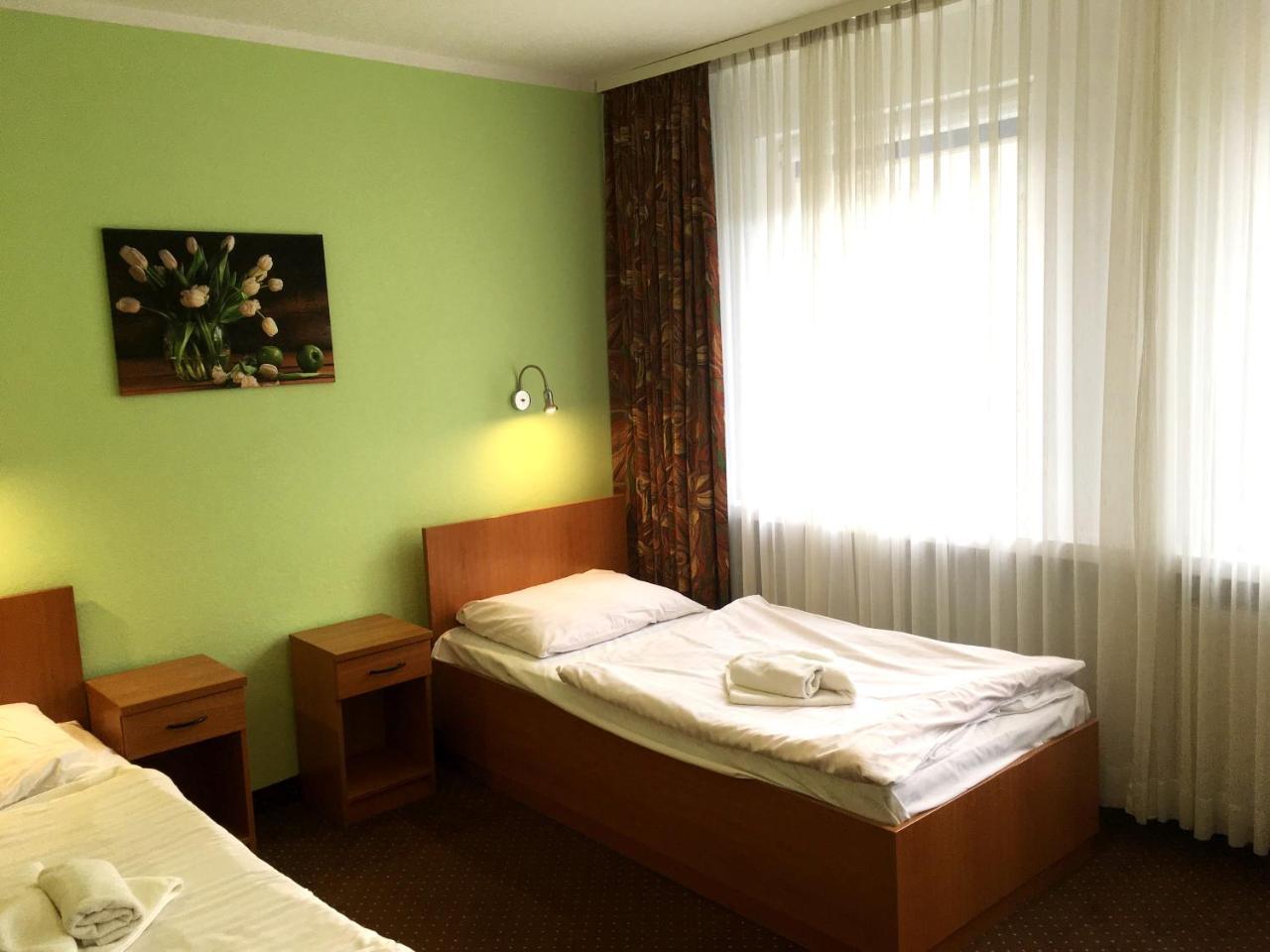 Hotel 3 Swarzędz Dış mekan fotoğraf